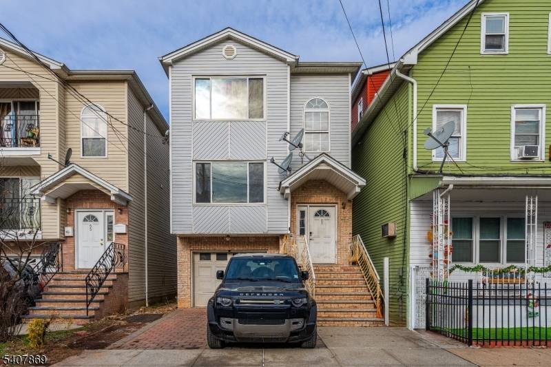 Elizabeth City, NJ 07206,53 S 2nd St