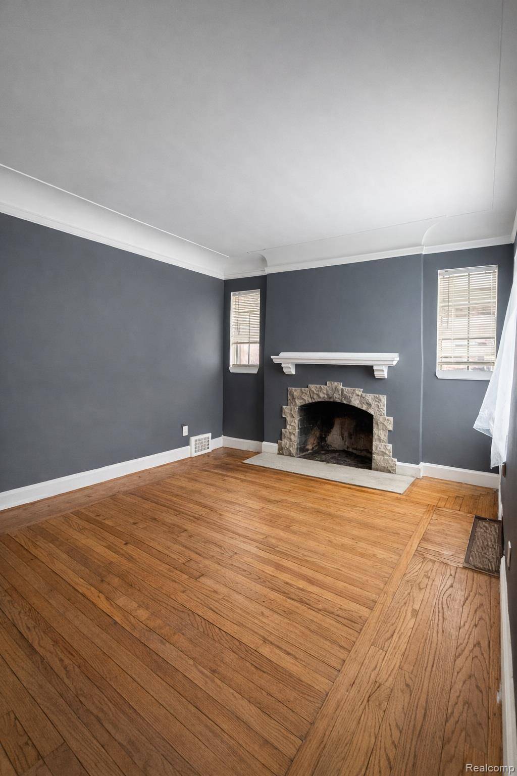 Detroit, MI 48205,19642 Anvil ST