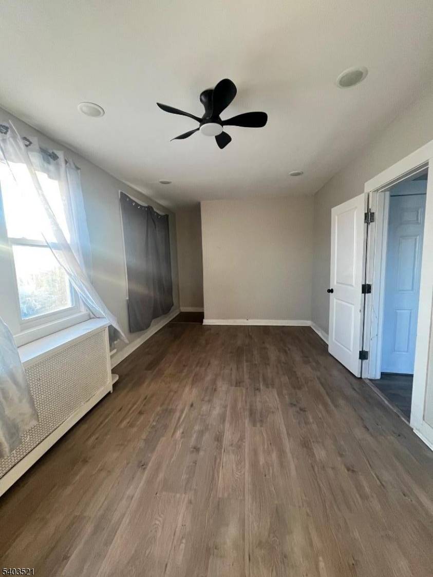 East Orange City, NJ 07017,64 Marcy Ave