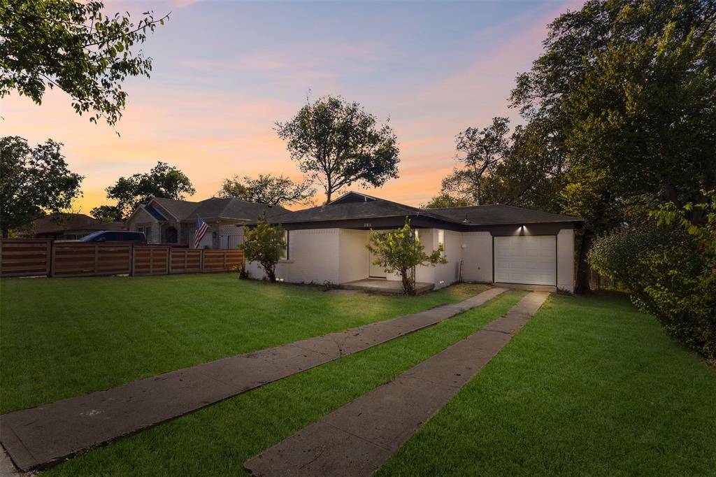 Dallas, TX 75216,3811 Malden Lane