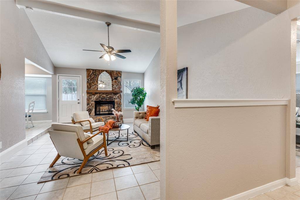 Arlington, TX 76001,702 W Lynn Creek Drive