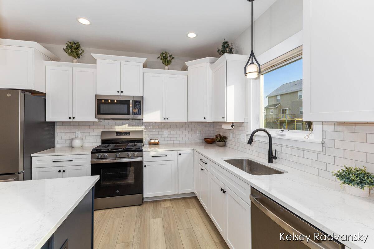 Byron Center, MI 49315,6450 Estate DR SW