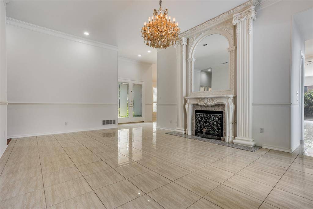 Plano, TX 75024,4517 Southgate Drive