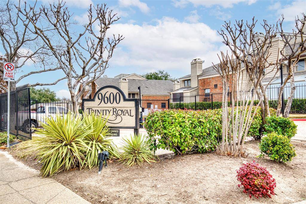 Dallas, TX 75243,9600 Royal Lane #302