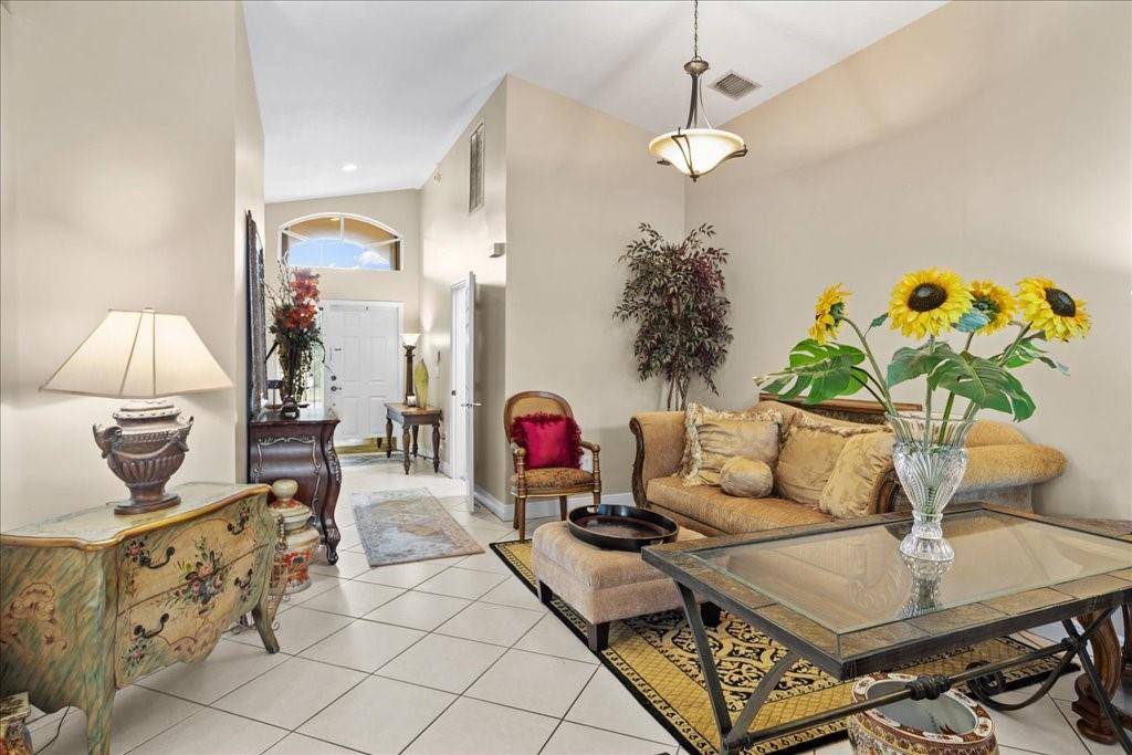 Boynton Beach, FL 33437,6358 Westchester Club Dr