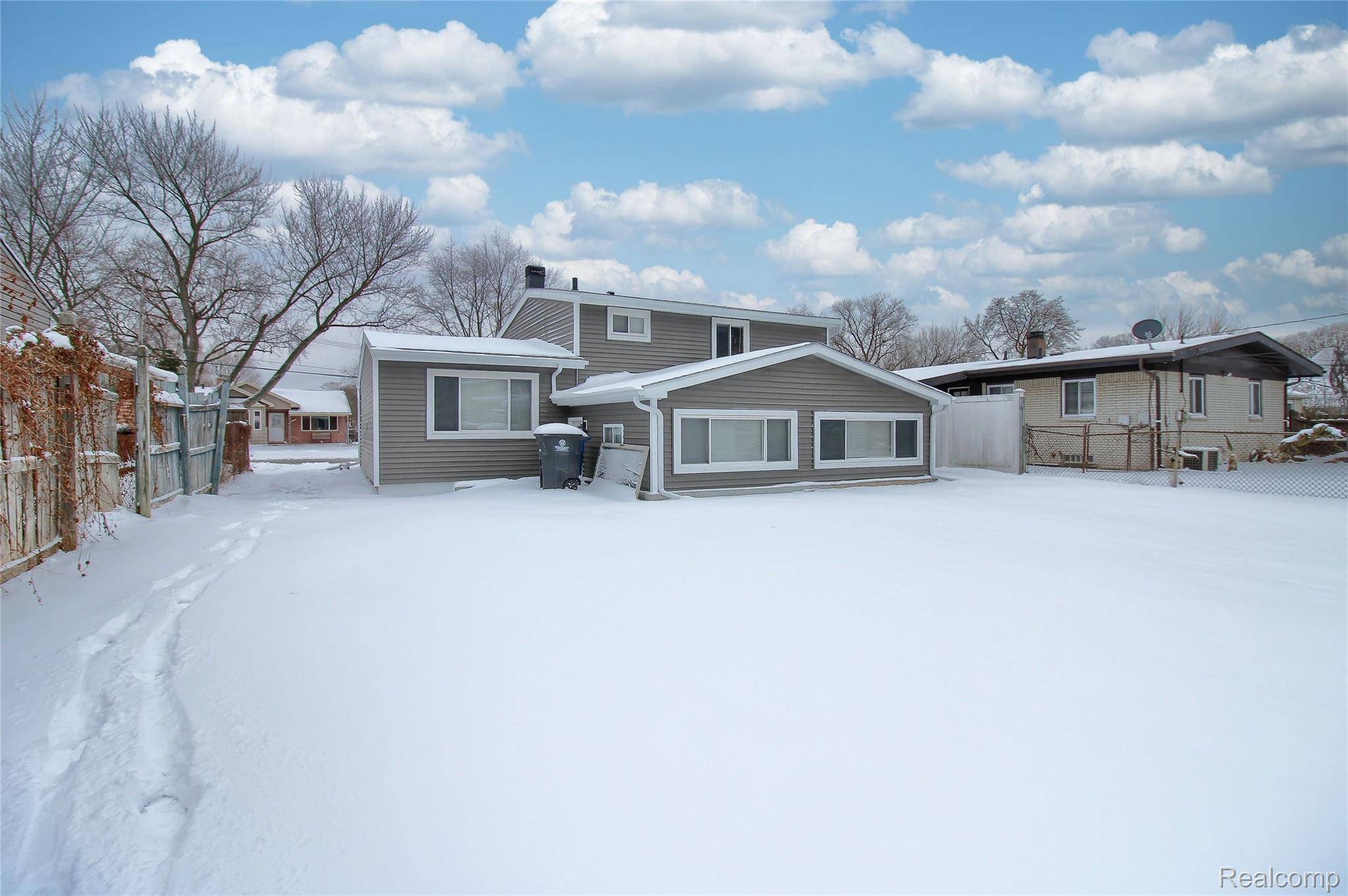 Westland, MI 48186,31211 Hiveley ST