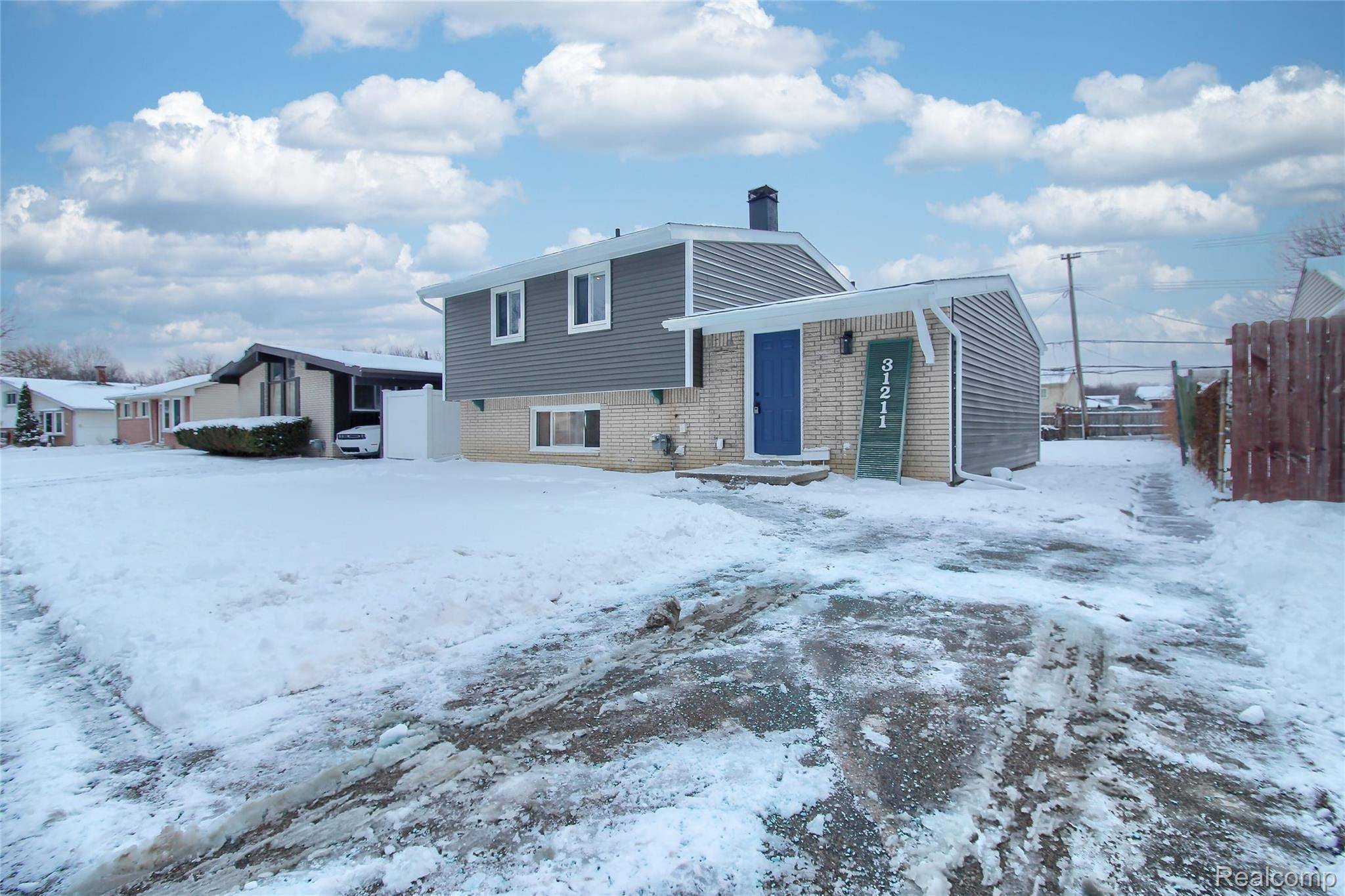 Westland, MI 48186,31211 Hiveley ST