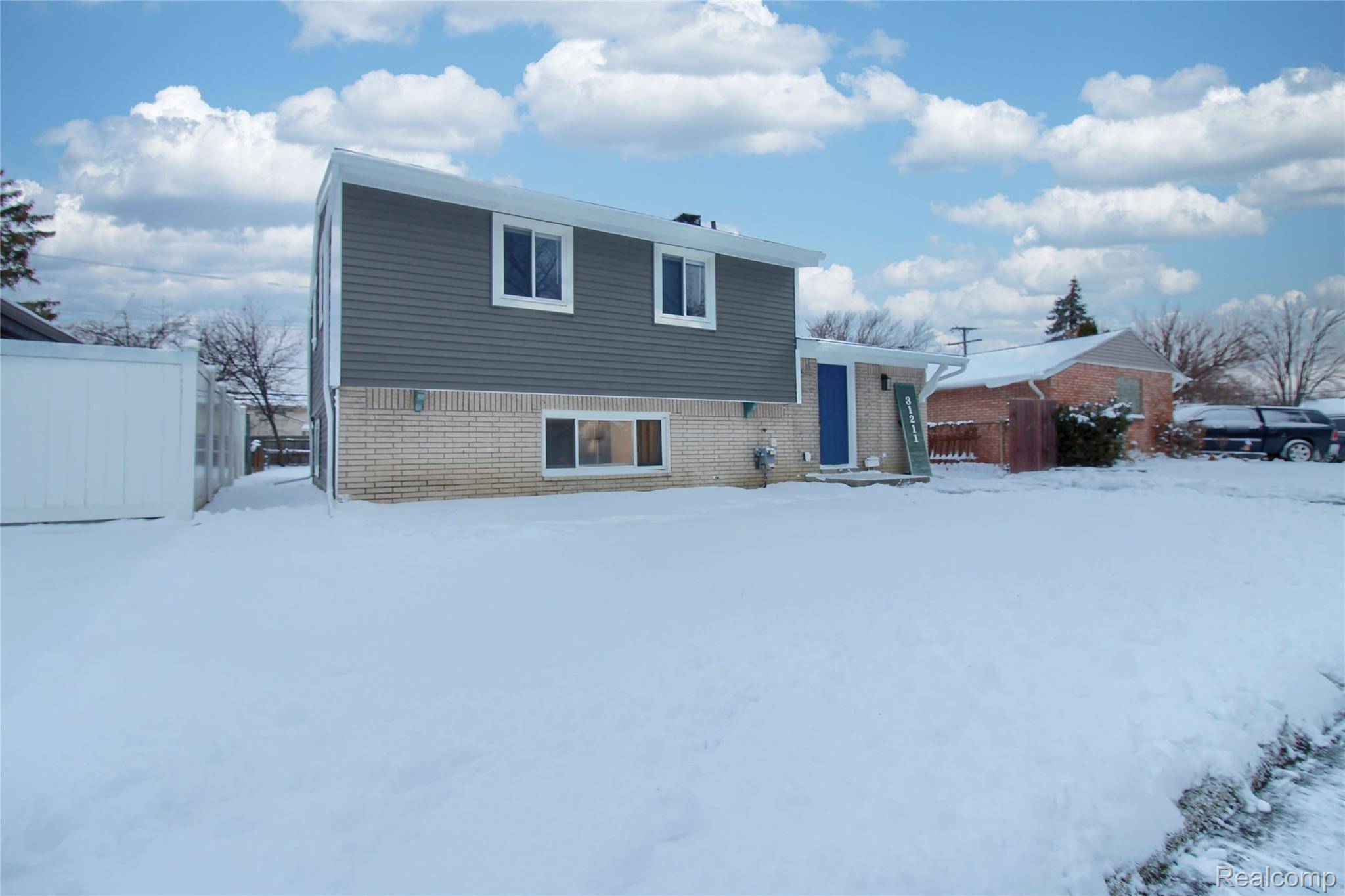 Westland, MI 48186,31211 Hiveley ST