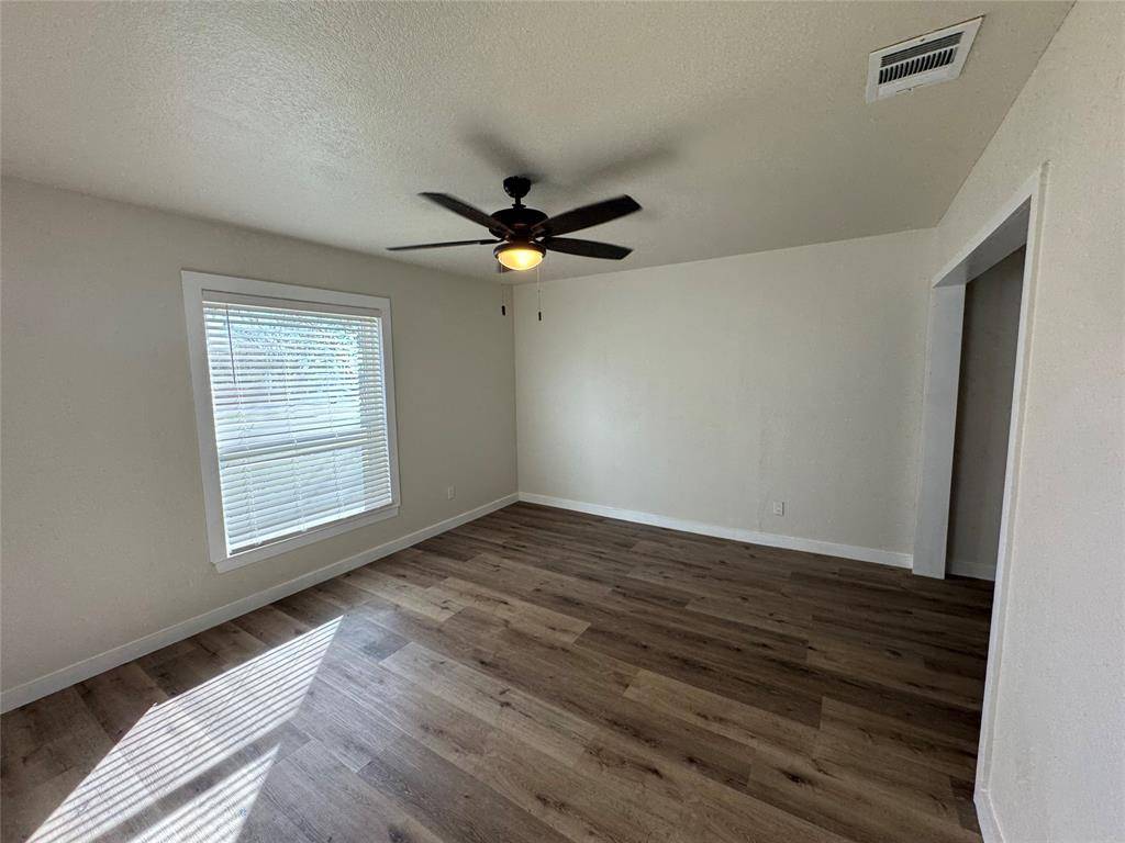 Fort Worth, TX 76112,3124 Forest Avenue