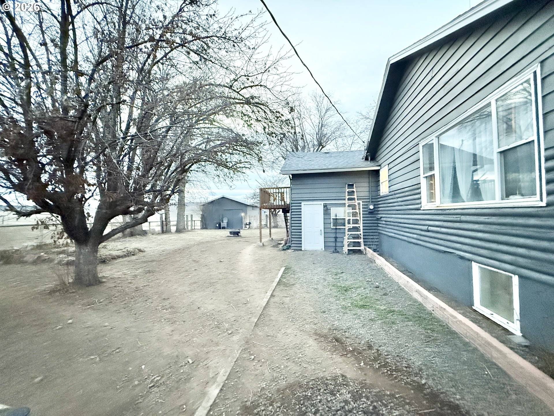 4308 NE COLLINS DR, Madras, OR 97741