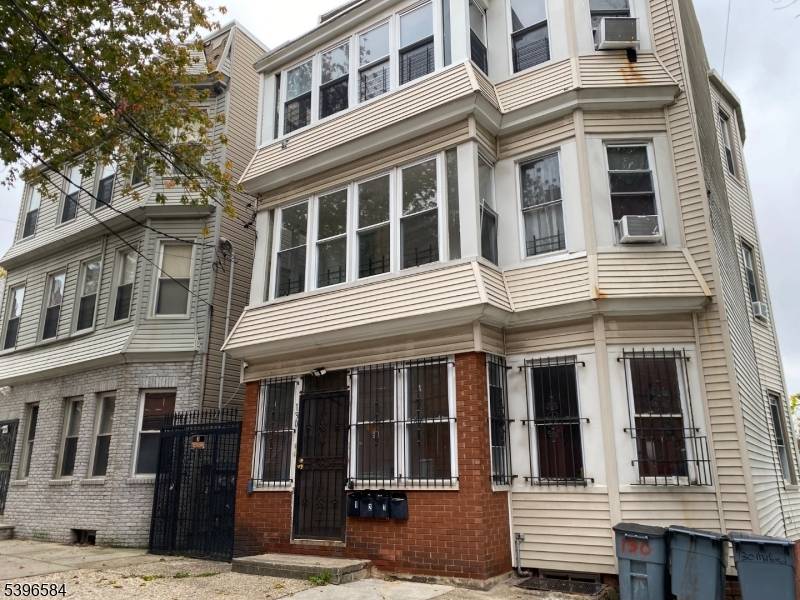 Newark City, NJ 07108,130 Milford Ave