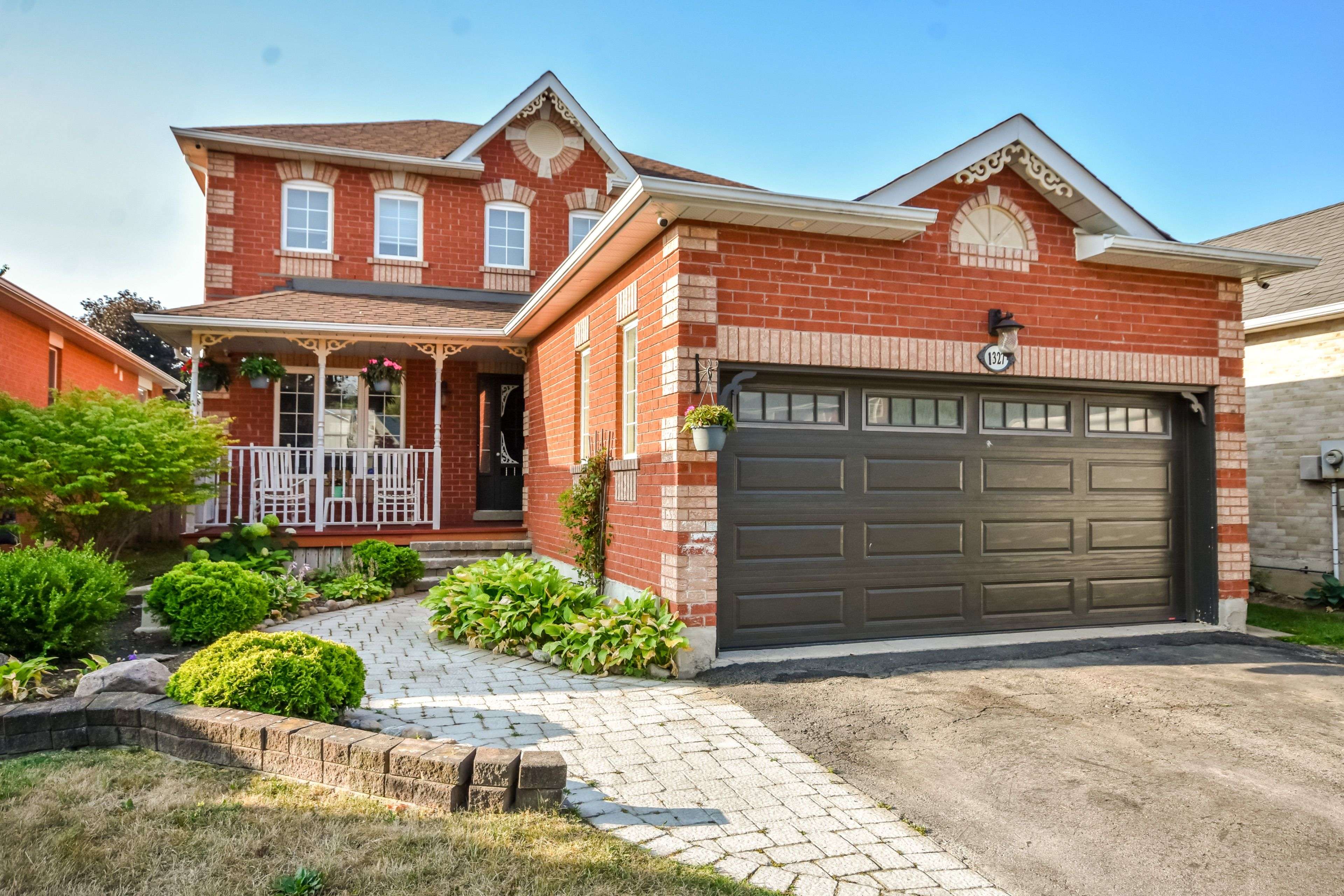 1327 Vincent CRES, Innisfil, ON L9S 1Z8
