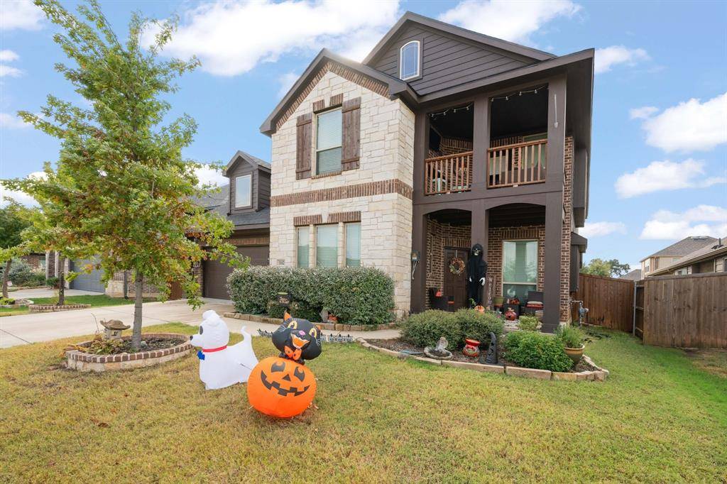 Burleson, TX 76028,1112 Bear Oak Drive