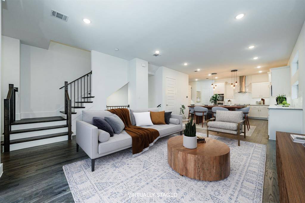 8106 Fallston Court, Dallas, TX 75231