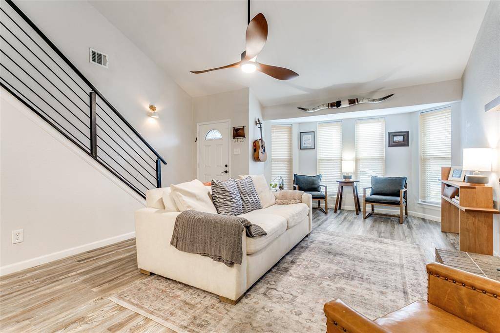 Grapevine, TX 76051,1225 Sleepy Hollow Court