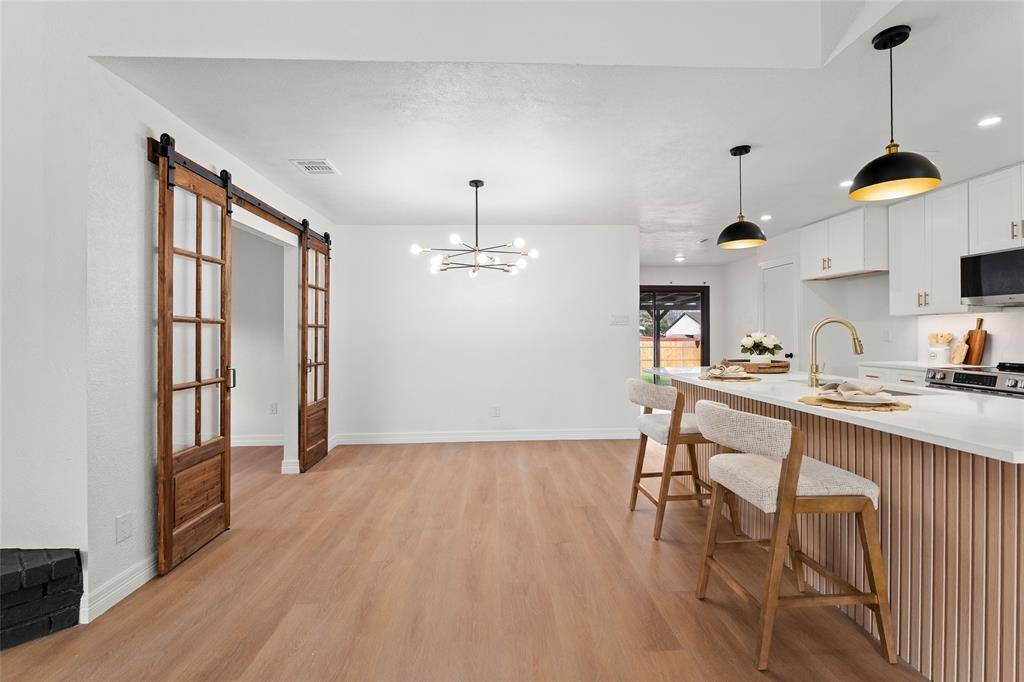 Dallas, TX 75249,9641 Sophora Circle