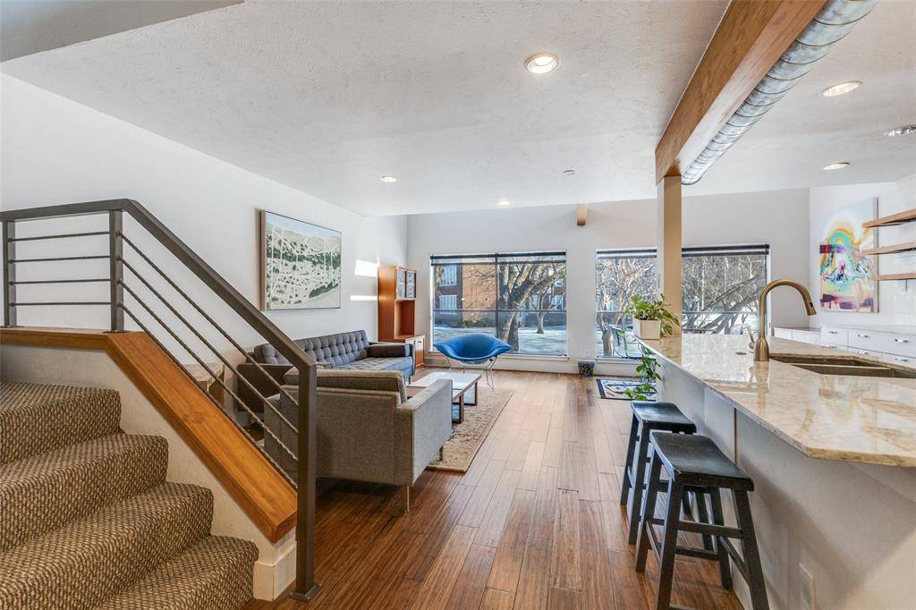 Dallas, TX 75219,4411 Gilbert Avenue #2