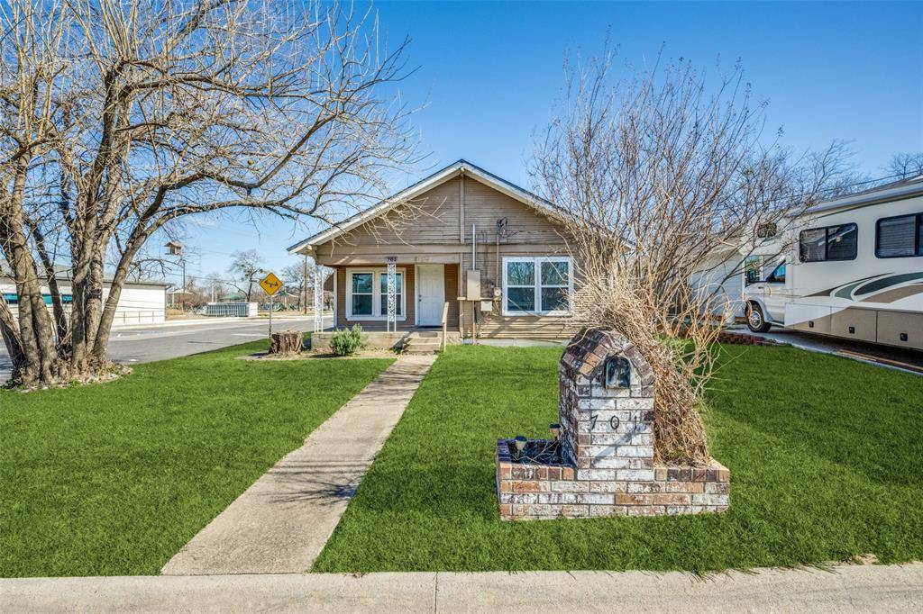 Denton, TX 76205,701 Lakey Street