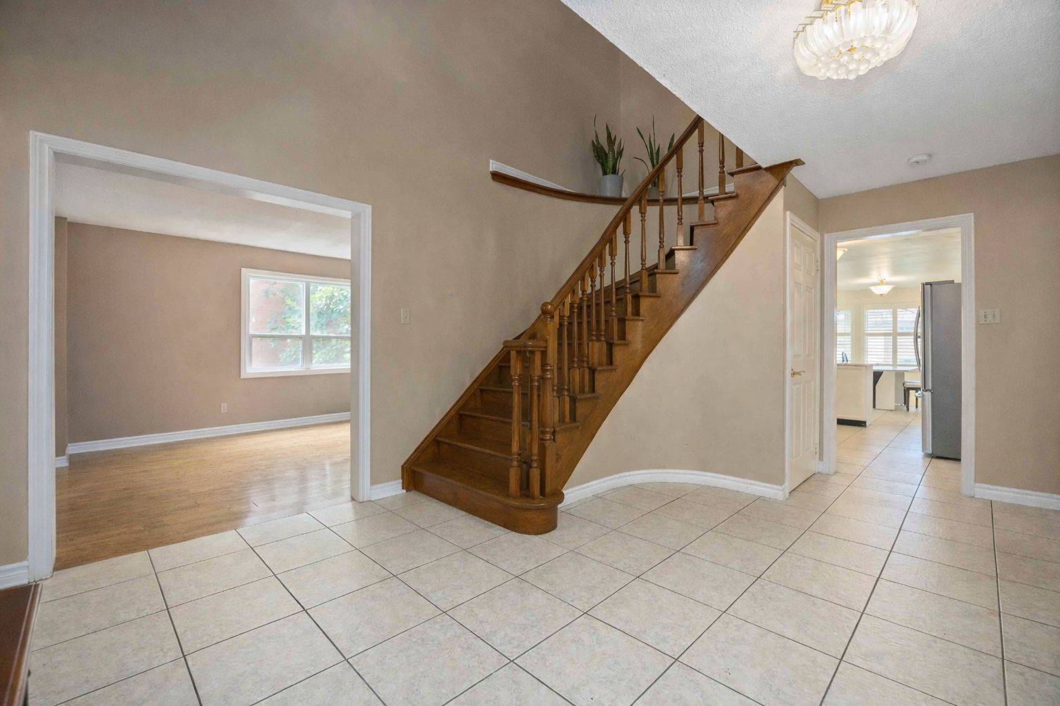 Markham, ON L3P 7H8,24 Soho CRES