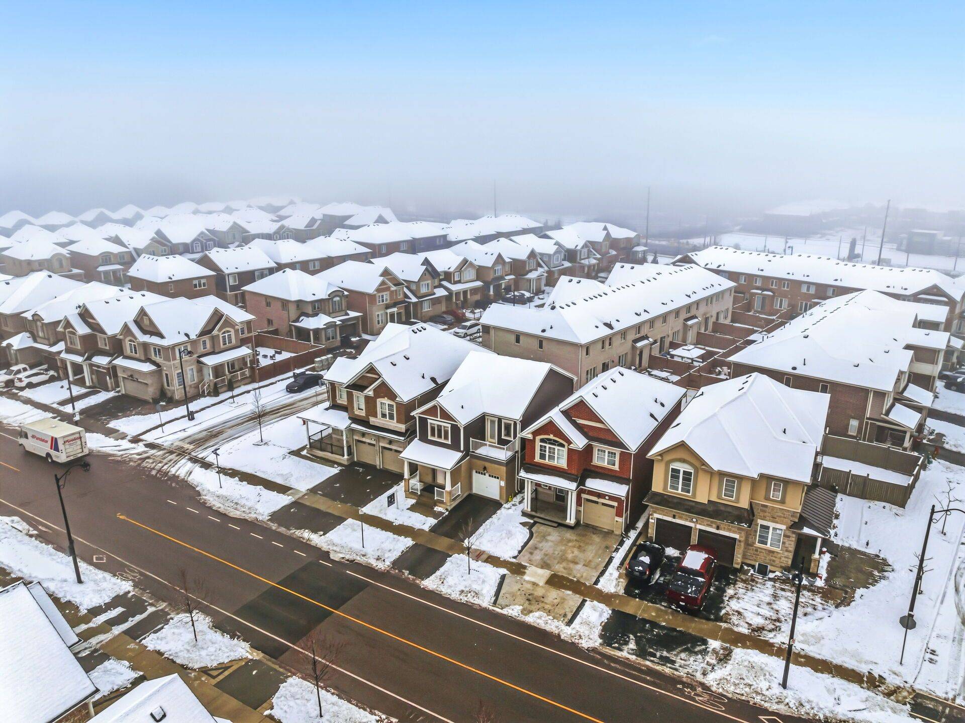 Milton, ON L9E 1M5,1344 ROSE WAY