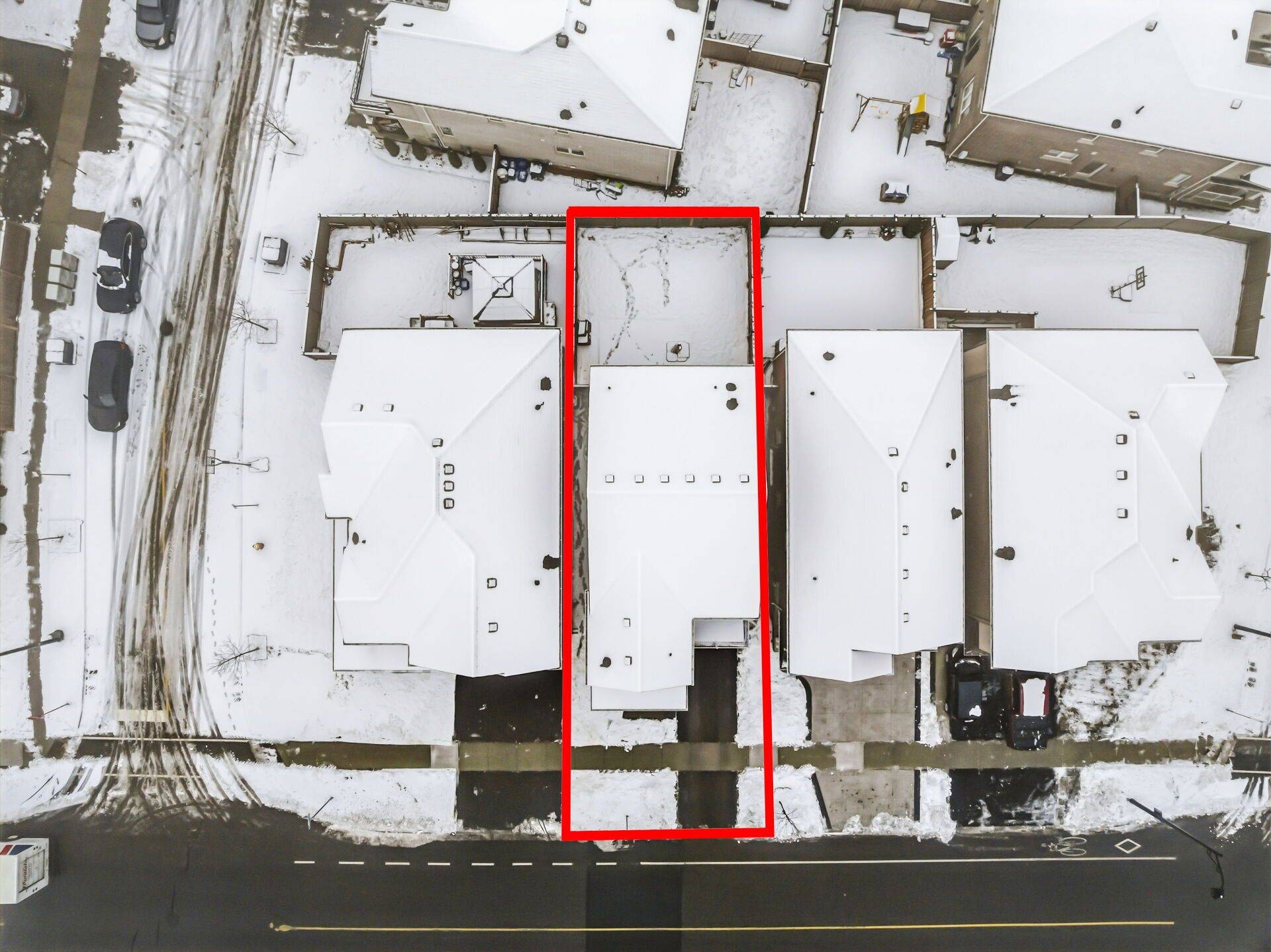 Milton, ON L9E 1M5,1344 ROSE WAY