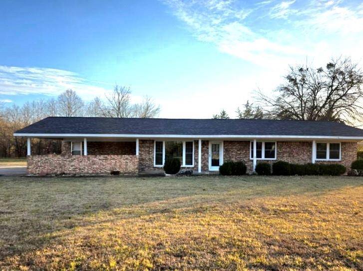 2508 Us-82, Clarksville, TX 75426