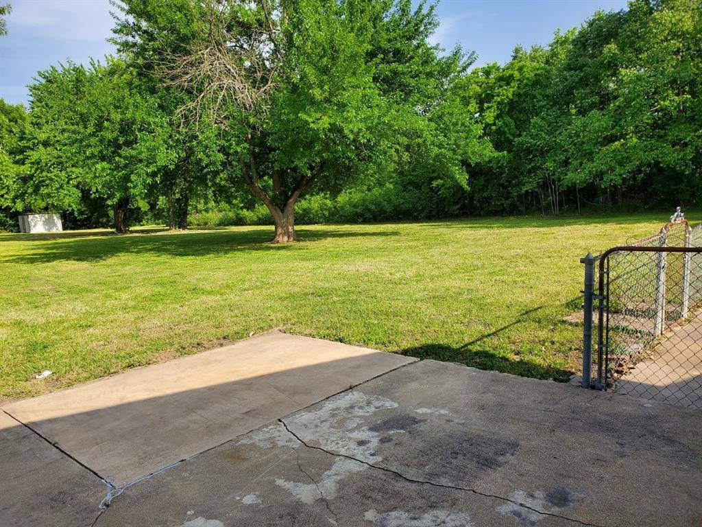 2508 Us-82, Clarksville, TX 75426