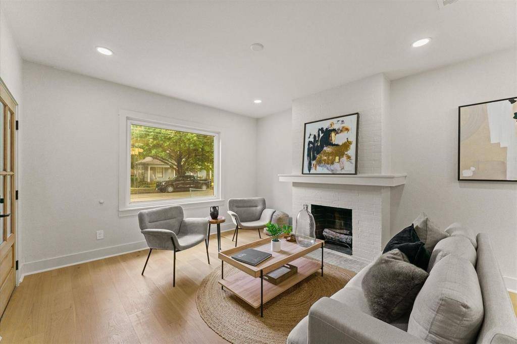 Dallas, TX 75208,814 Turner Avenue