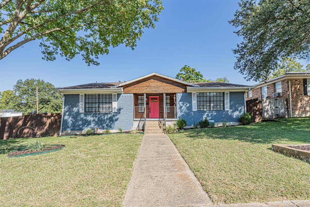 Dallas, TX 75218,10803 Lake Gardens Drive