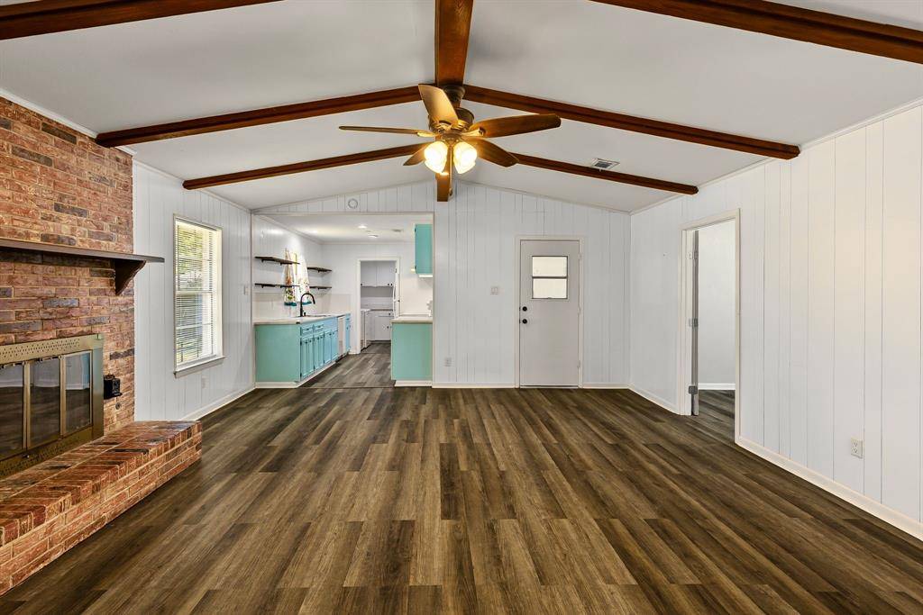 Commerce, TX 75428,148 Royal Lane