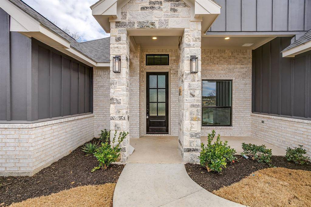 Fort Worth, TX 76106,3322 N Grove Street