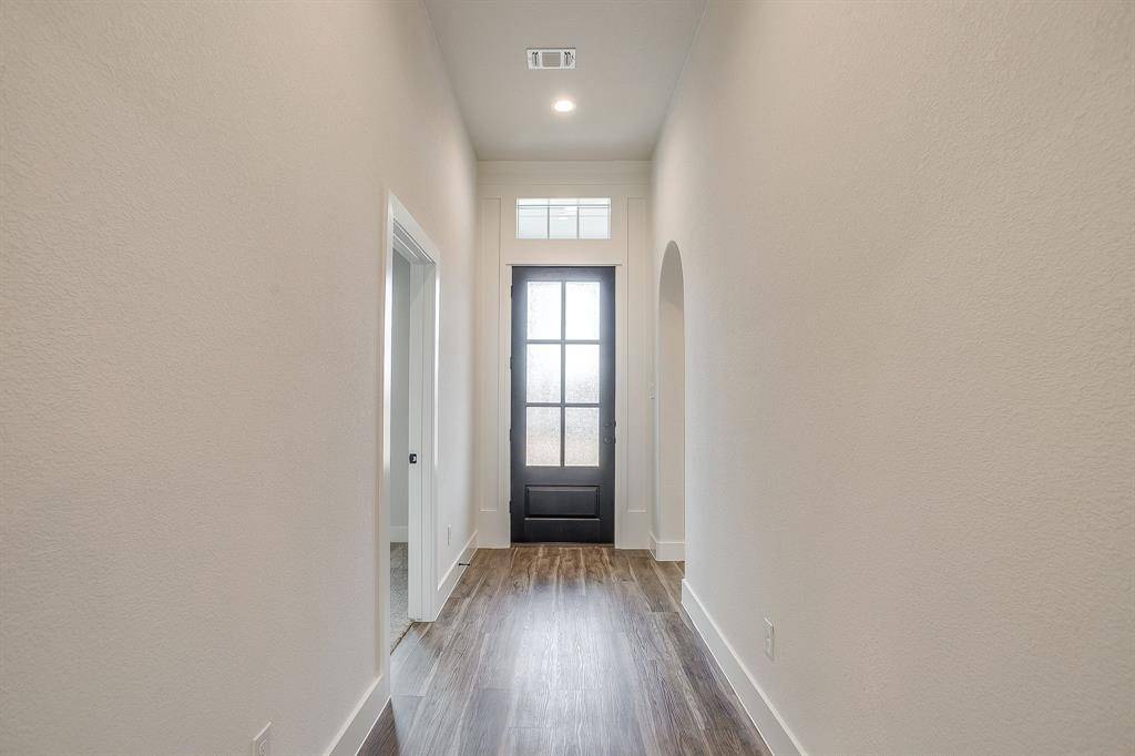 Fort Worth, TX 76106,3322 N Grove Street