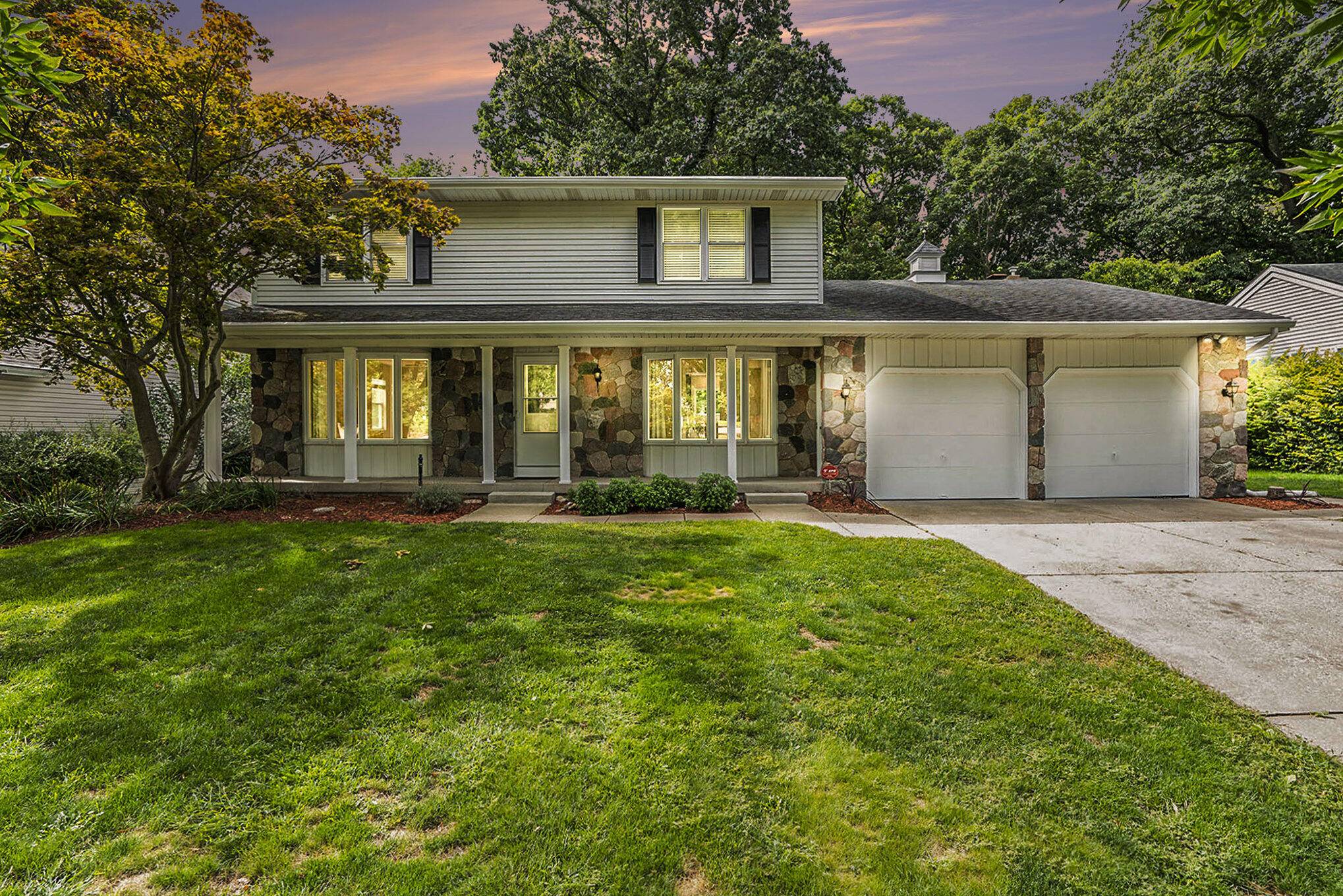 Grand Rapids, MI 49504,2530 Westbrook DR NW