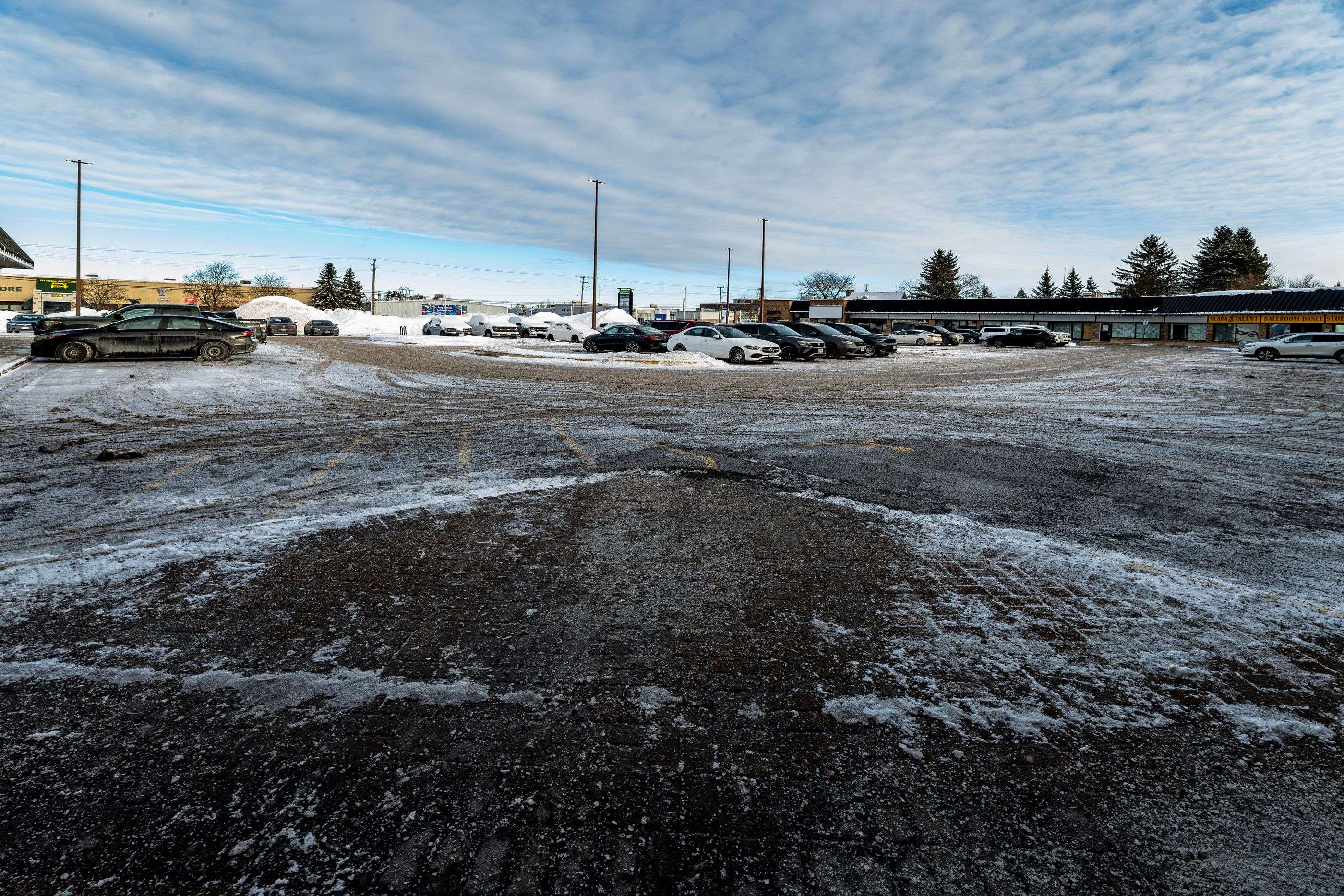 2194 Robertson RD #Unit 27C, Bells Corners And South To Fallowfield, ON K2H 5C2