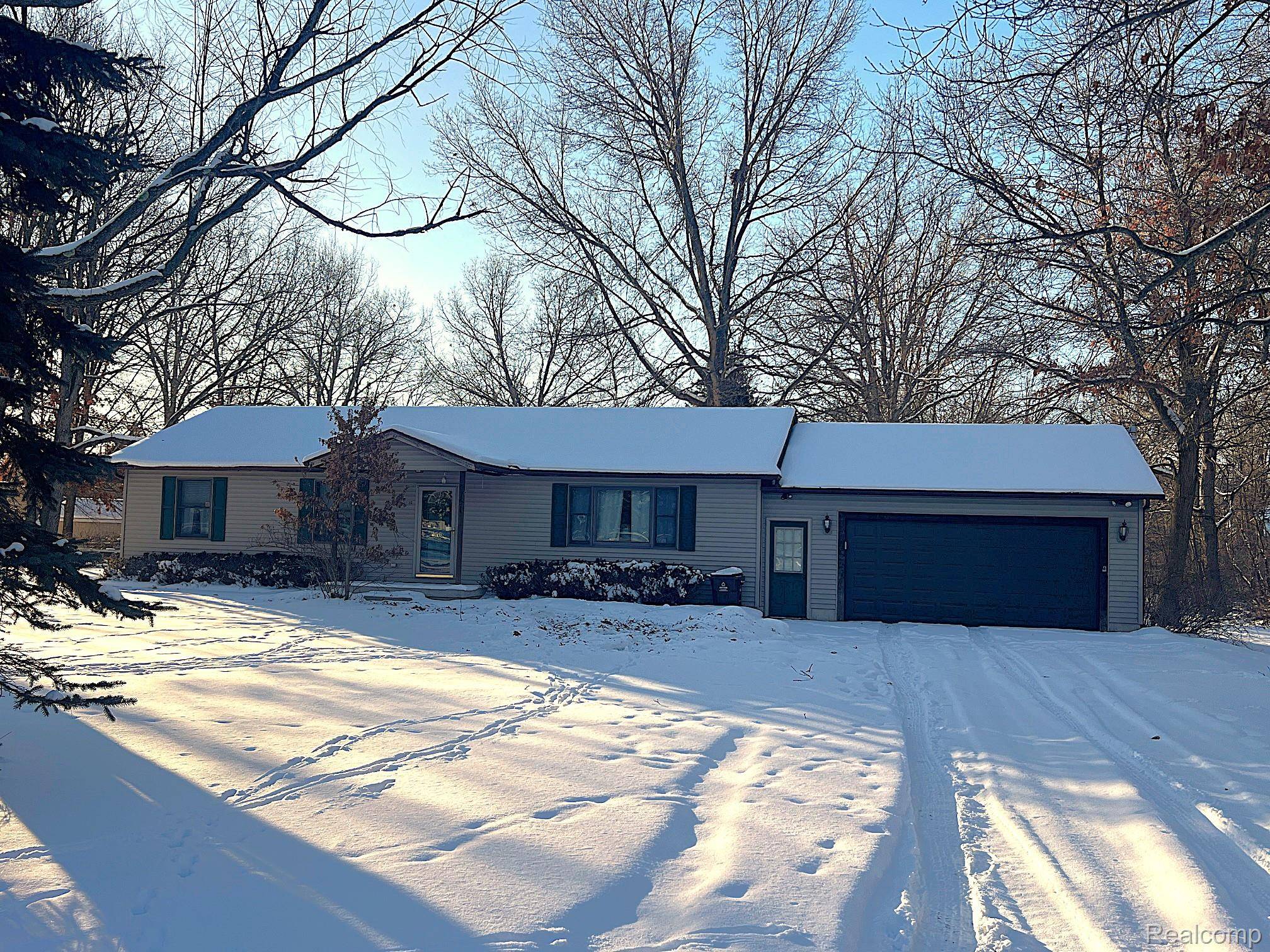 Perry, MI 48872,4751 Bath RD