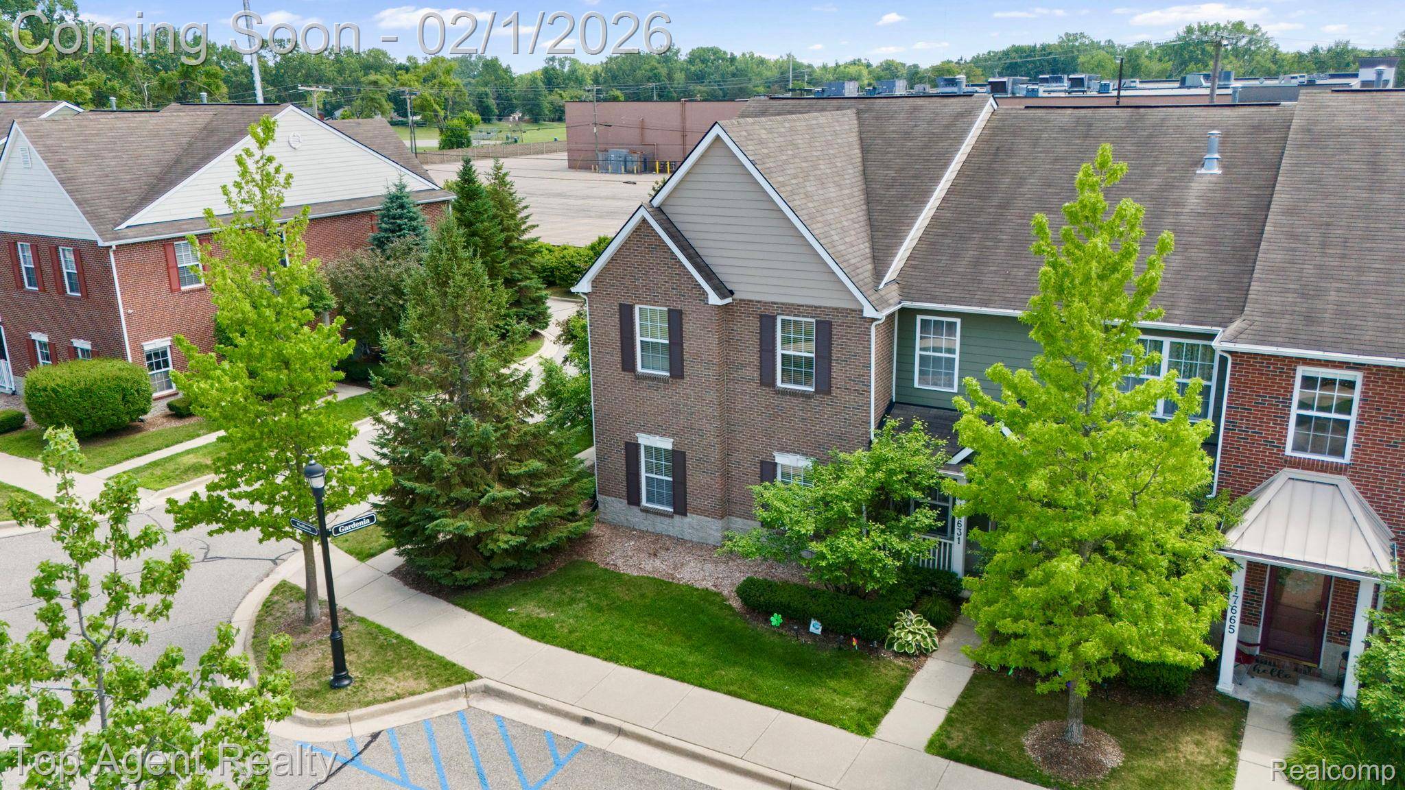 Southfield, MI 48076,17627 Windflower DR