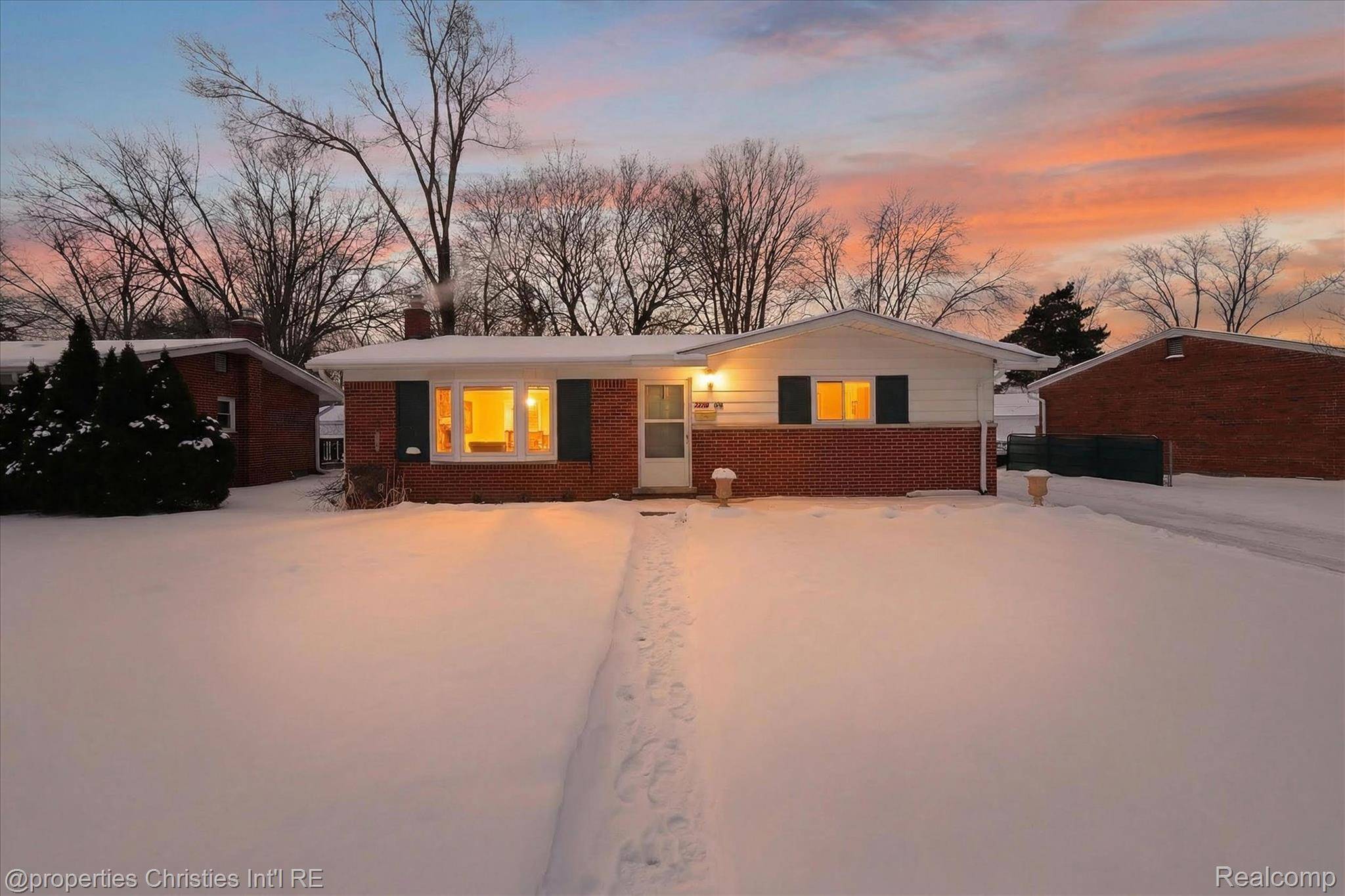 Farmington, MI 48336,22216 N Brandon ST