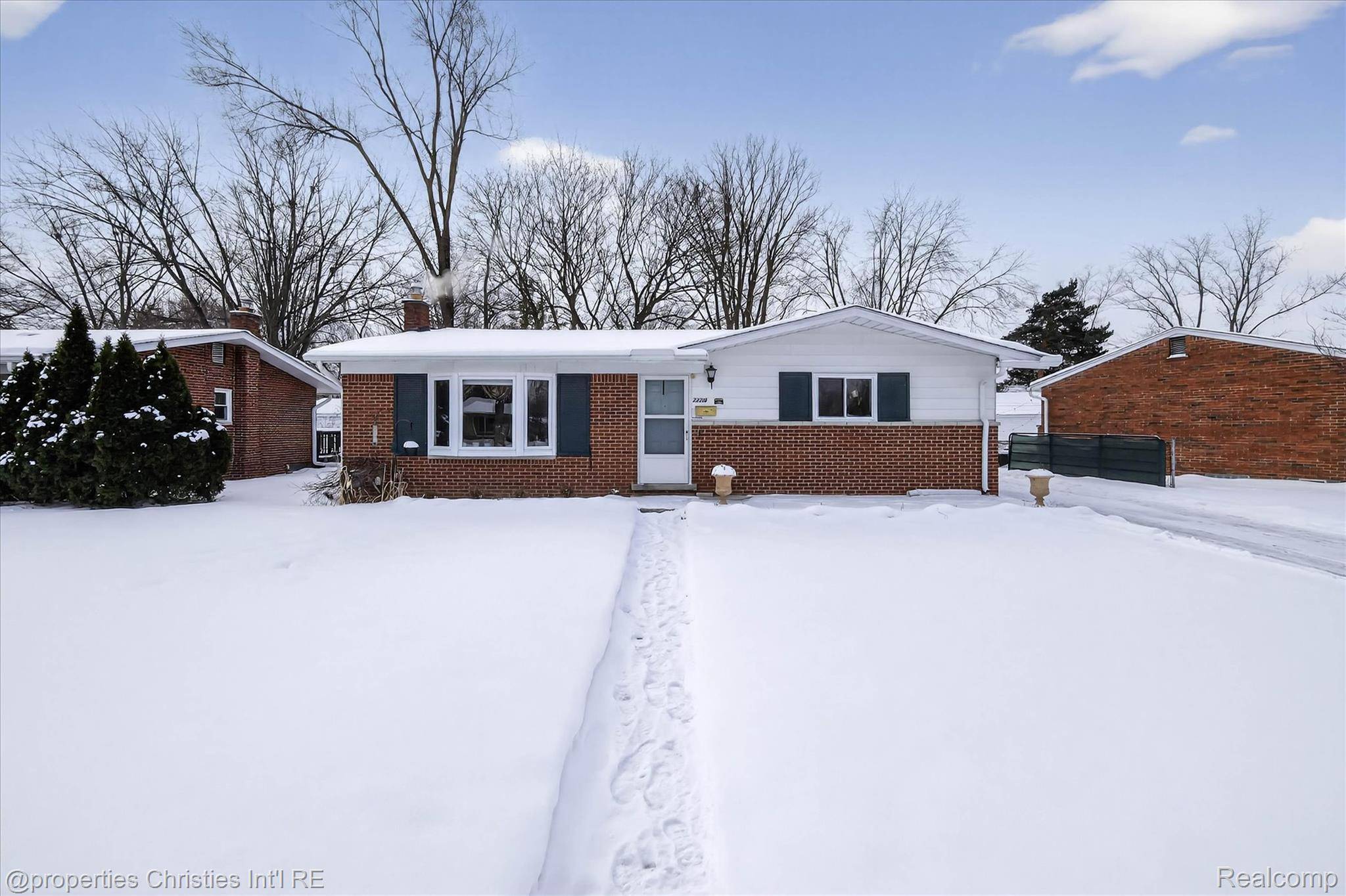 Farmington, MI 48336,22216 N Brandon ST