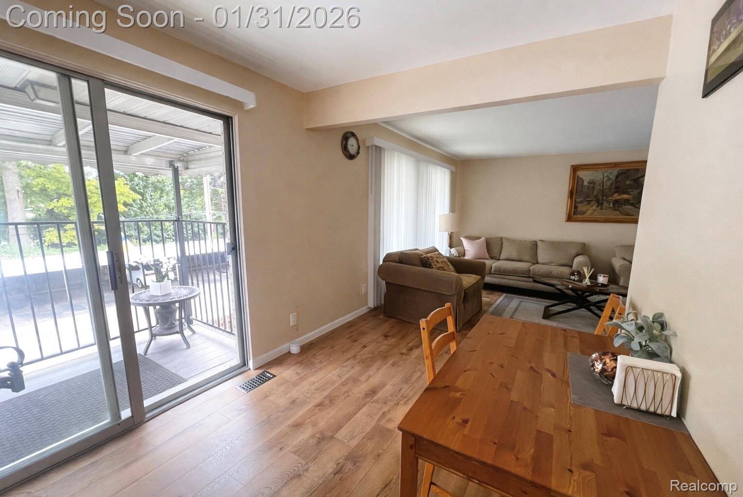 Warren, MI 48092,28130 Universal DR