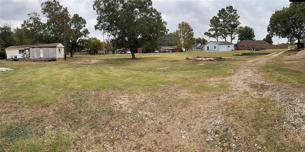 Tioga, TX 76271,208 S Porch Street