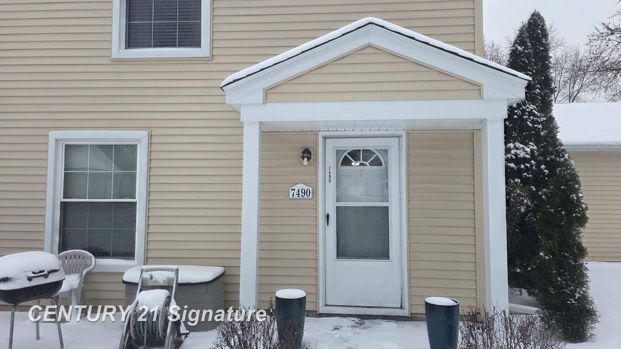 Davison, MI 48423,7490 Hampton DR