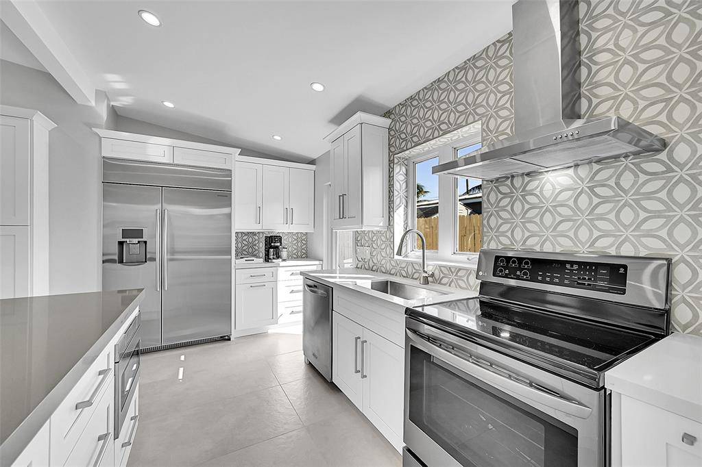 Pompano Beach, FL 33060,441 SE 14th Ave