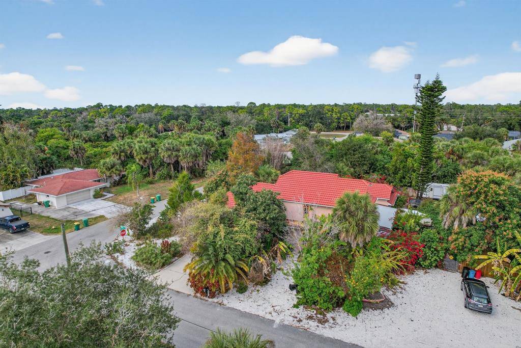 Other City - In The State Of Florida, FL 33948,4056 Gingold St