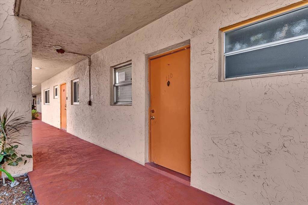 Tamarac, FL 33321,8380 Lagos De Campo Blvd #110