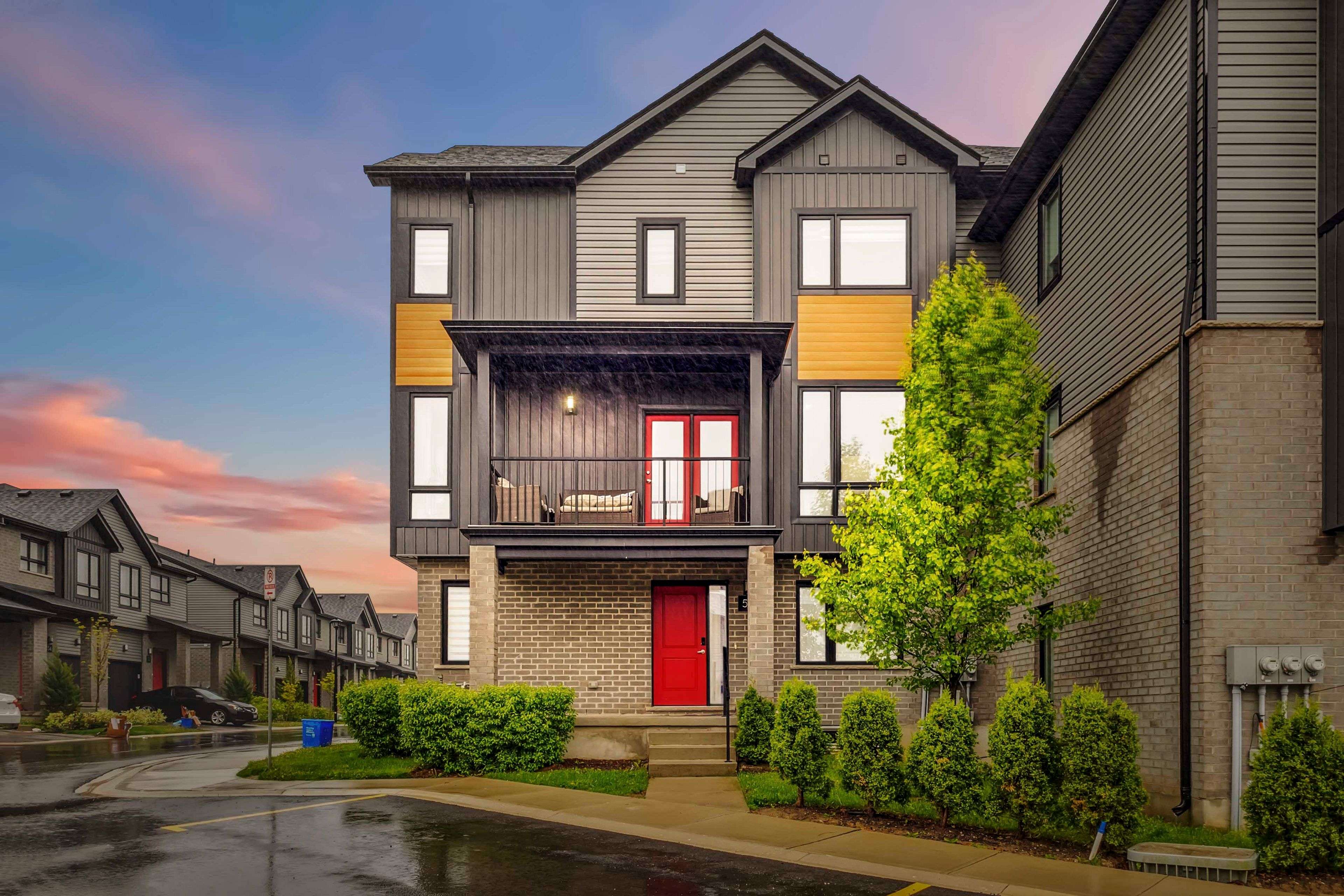 London North, ON N5X 0N6,819 Kleinburg DR #59