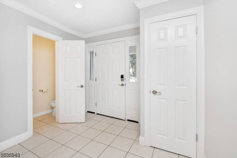 Madison Boro, NJ 07940,164 Chateau Thierry Ave #164