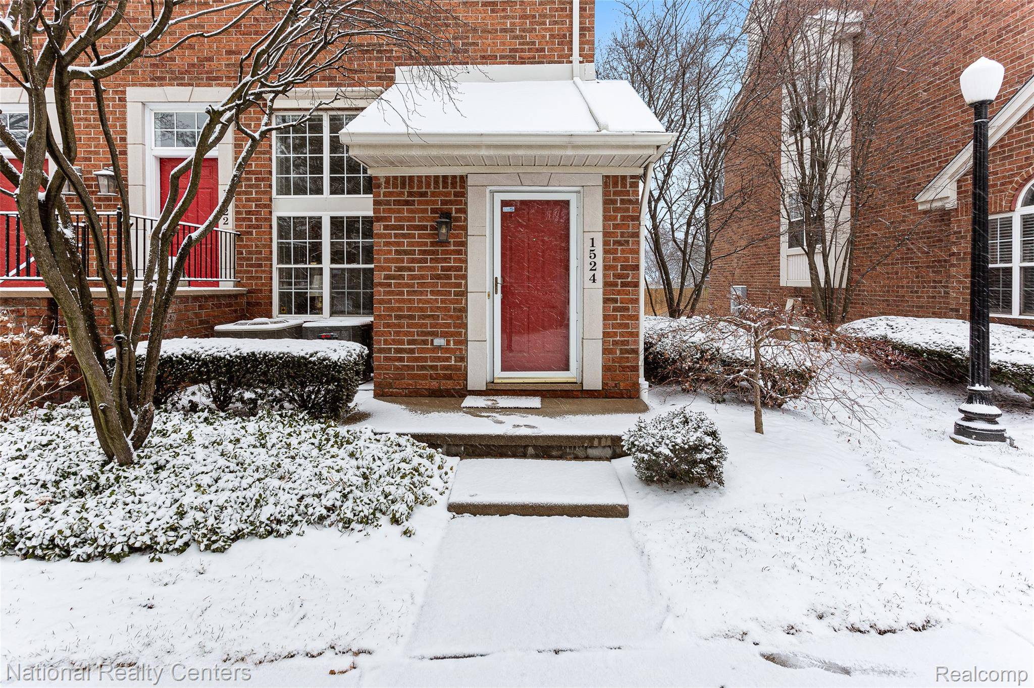 Royal Oak, MI 48067,1524 Maryland Club DR