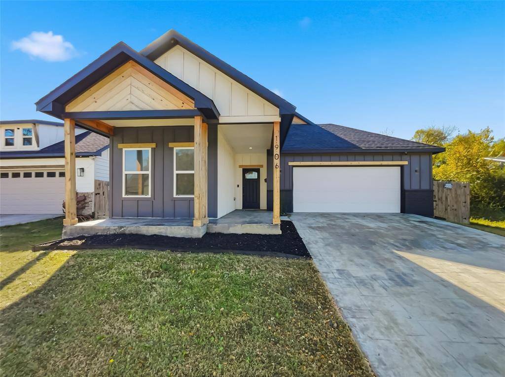 Fort Worth, TX 76104,1906 Avenue B