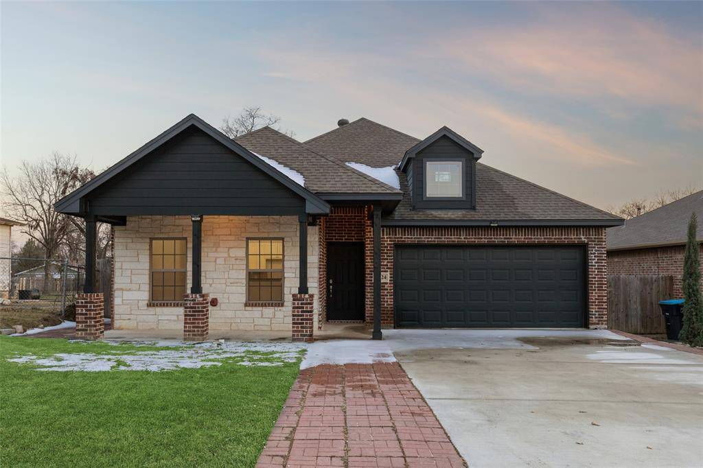 Fort Worth, TX 76105,4824 Sunshine Drive