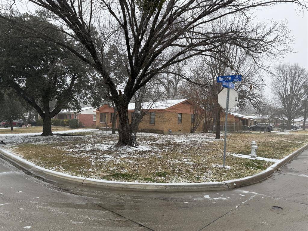 Arlington, TX 76010,1921 Meadow Lane